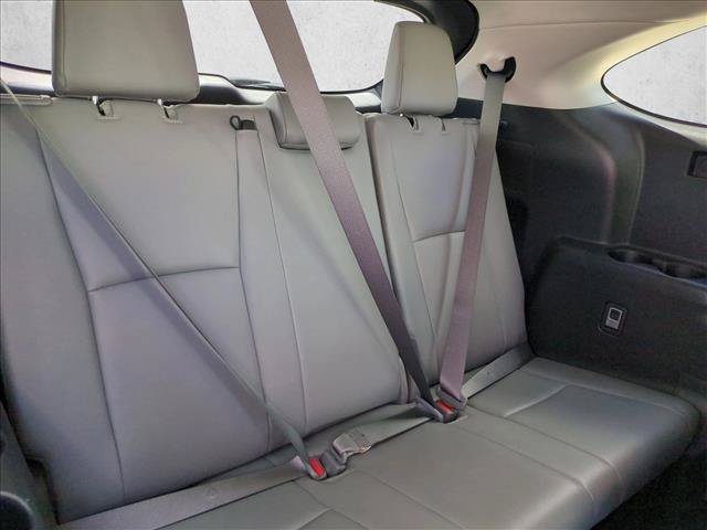 Used 2023 Toyota Highlander XLE FWD image 19
