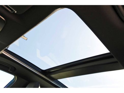 Used 2025 Toyota Camry XSE w/ Premium Package image 28