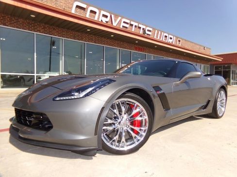 Used 2016 Chevrolet Corvette Z06 w/ 3LZ Preferred Equipment Group RWD image 1