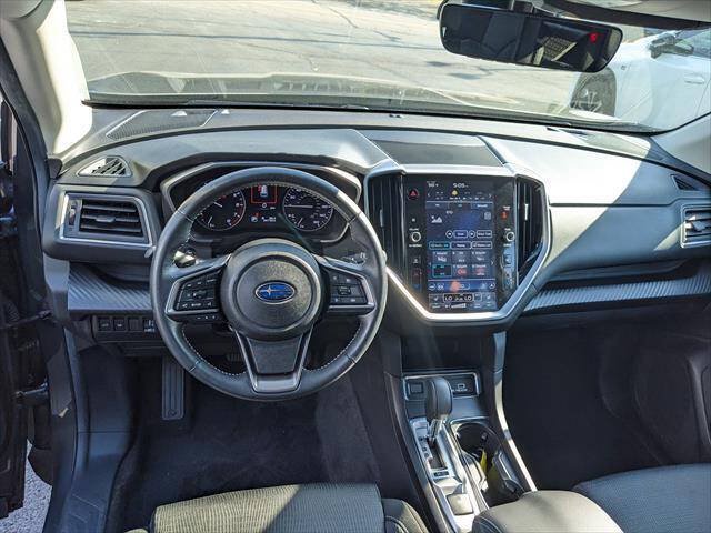 Used 2023 Subaru Ascent Premium w/ Convenience Package AWD/4WD image 13
