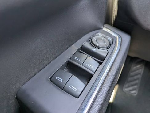 Used 2023 Chevrolet Silverado 1500 LT Trail Boss AWD/4WD image 21