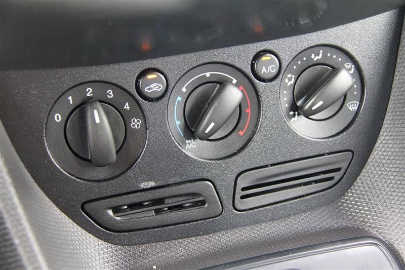 Used 2018 Ford Transit Connect XL FWD image 30