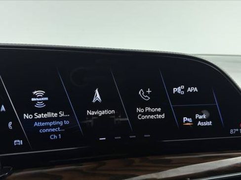 Used 2022 Cadillac Escalade ESV Sport Platinum w/ LPO, ONYX Package AWD/4WD image 35