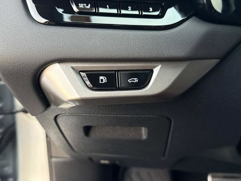 Used 2023 Lexus RX 350 F Sport image 31