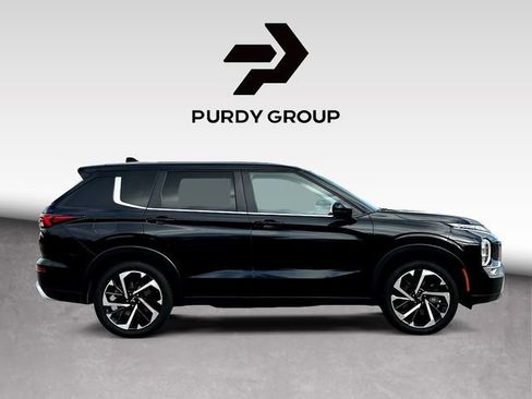 Used 2024 Mitsubishi Outlander SE Black Edition AWD/4WD image 9