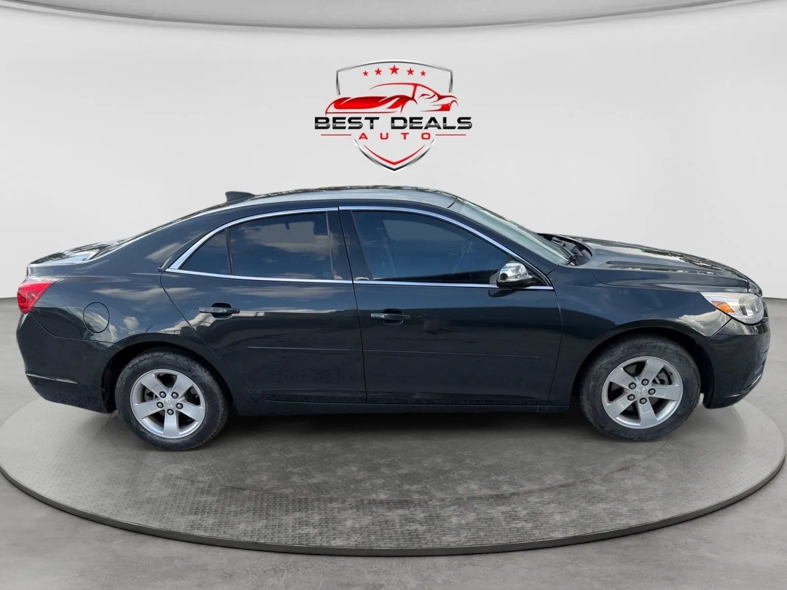 Used 2016 Chevrolet Malibu LS w/ Protection Package FWD image 9