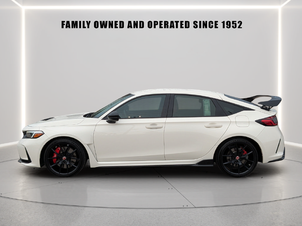 Used 2025 Honda Civic Type R image 3