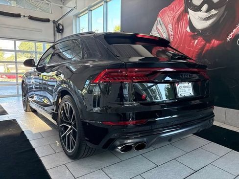 Used 2023 Audi SQ8 Prestige w/ Prestige Package AWD/4WD image 7
