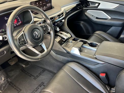 Used 2024 Acura MDX FWD image 11