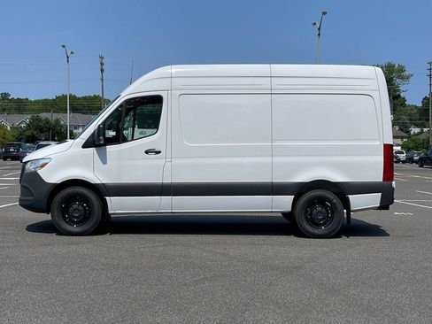 New 2025 Mercedes-Benz Sprinter 2500 image 2