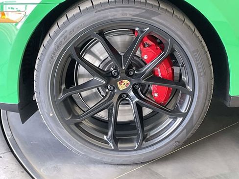 New 2026 Porsche Macan GTS image 11