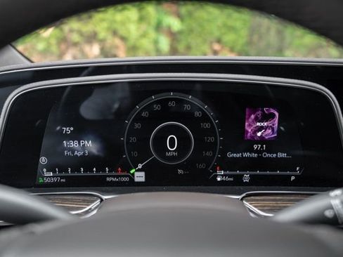 Used 2022 Cadillac Escalade ESV Sport w/ Touring Package image 28