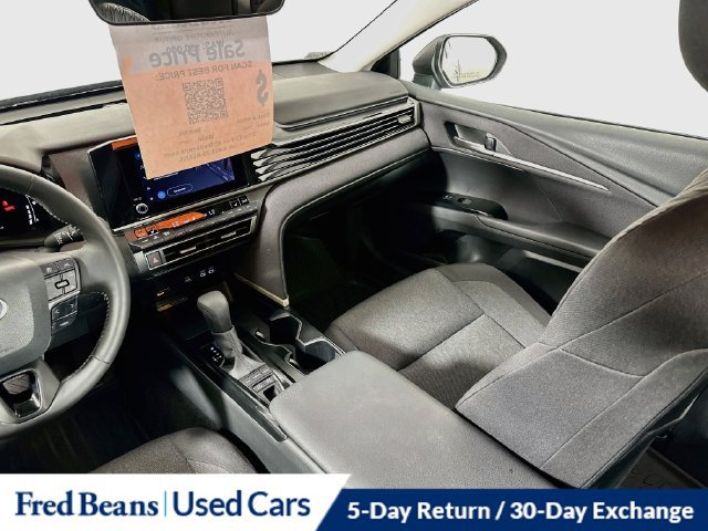 Used 2026 Toyota Camry LE w/ Convenience Package FWD image 30
