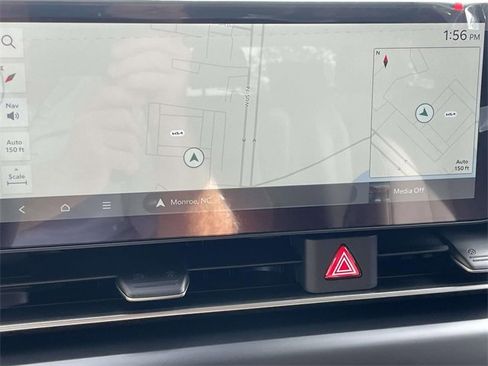 New 2026 Kia Carnival LXS image 33