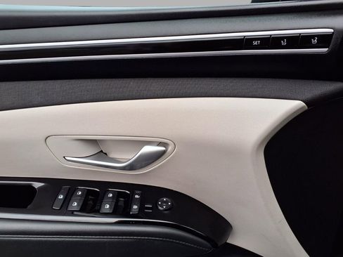 Used 2024 Hyundai Tucson Limited image 20