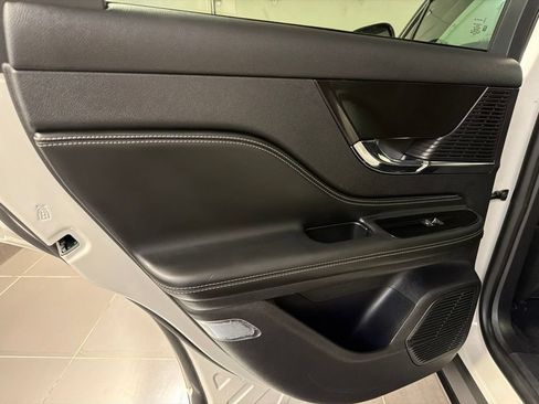 Certified 2022 Lincoln Corsair AWD w/ Equipment Group 101A image 33
