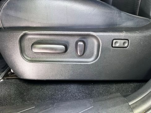 Used 2020 Toyota Tacoma TRD Off-Road image 24