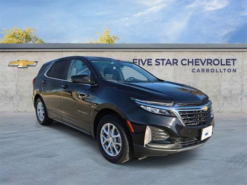 Used 2024 Chevrolet Equinox LT image 1