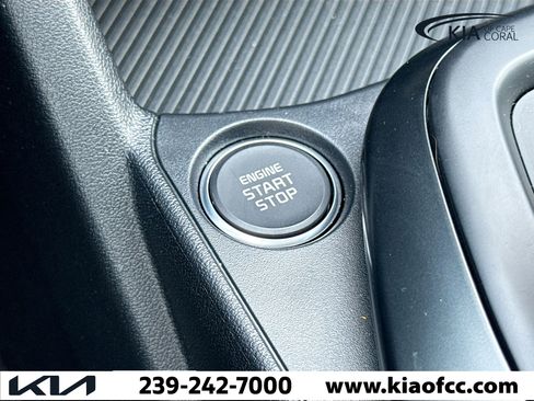 New 2025 Kia K4 LXS image 31