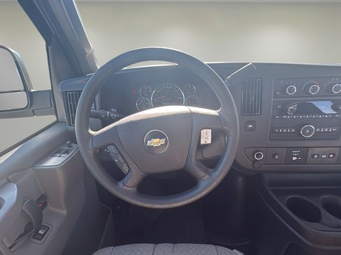 Used 2024 Chevrolet Express 3500 LT w/ LT Preferred Equipment Group image 11