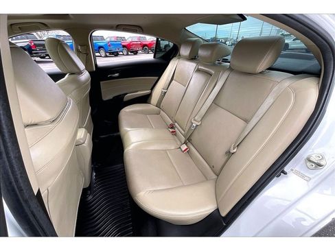 Used 2017 Acura ILX w/ Premium Package FWD image 27