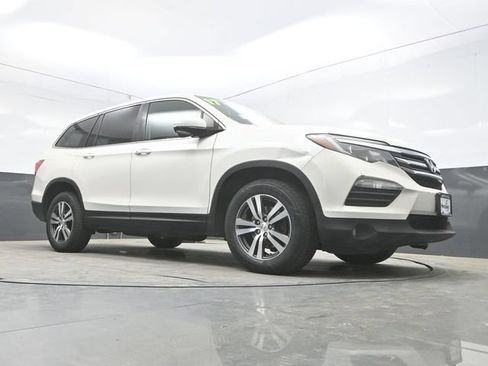 Used 2017 Honda Pilot EX-L image 28