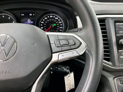 Used 2021 Volkswagen Atlas S w/ MDO Package (Bench Seat) image 24