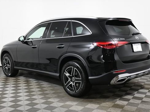 New 2026 Mercedes-Benz GLC 300 4MATIC image 5