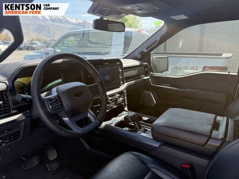 Used 2025 Ford F150 Lariat w/ Equipment Group 502A High image 4