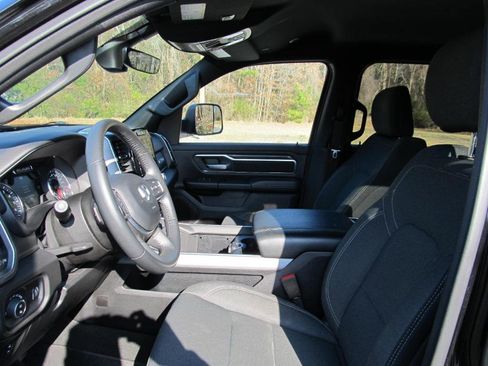 Used 2024 RAM 1500 Lone Star image 22