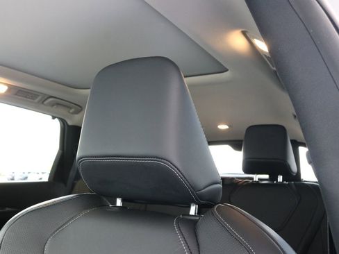 Certified 2025 INFINITI QX60 Luxe w/ Vision Package AWD/4WD image 22