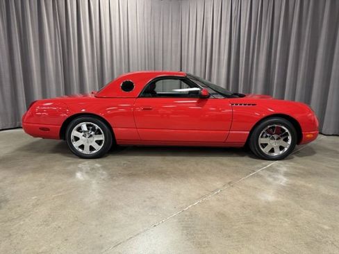 Used 2002 Ford Thunderbird image 2