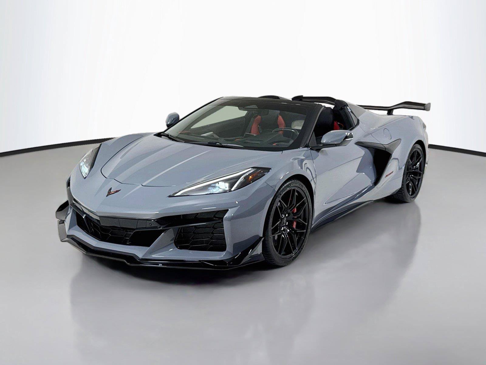 Used 2024 Chevrolet Corvette Z06 w/ Z07 Performance Package RWD image 40