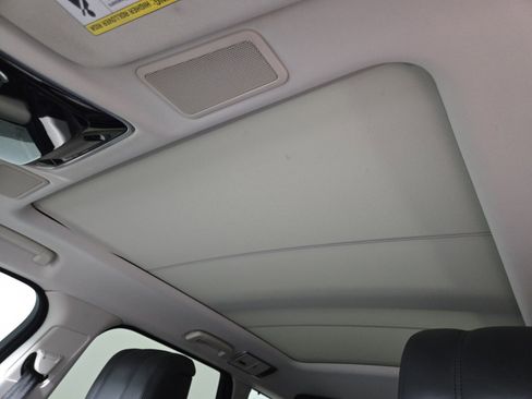 Used 2022 Land Rover Range Rover Sport HSE Silver Edition image 11