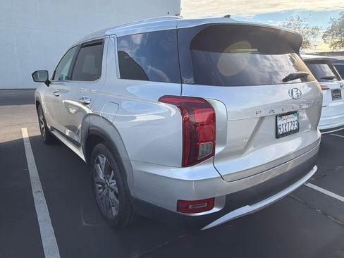 Used 2022 Hyundai Palisade SEL w/ Premium Package FWD image 4