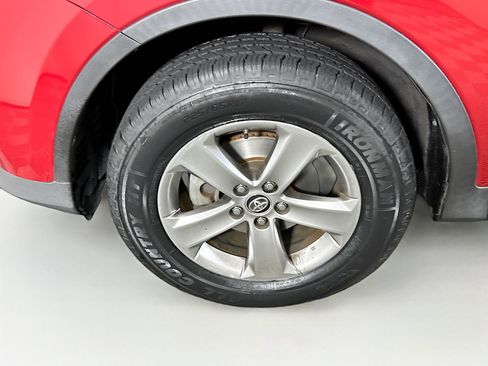 Used 2015 Toyota RAV4 XLE FWD image 11