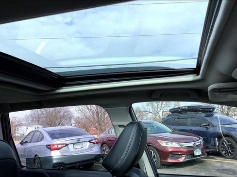 Used 2019 Subaru Forester Limited image 25