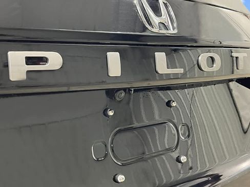 New 2026 Honda Pilot Touring image 48