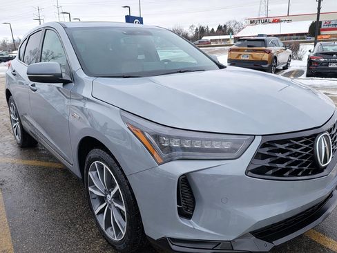 Used 2025 Acura RDX A-Spec image 16