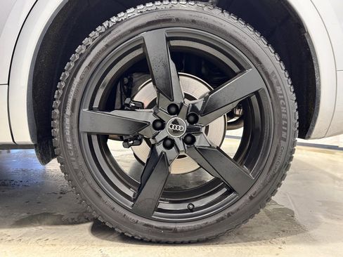 Used 2022 Audi SQ5 Premium image 12