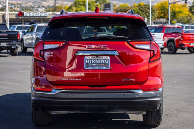 Certified 2024 GMC Terrain AT4 w/ Infotainment Package II AWD/4WD image 4