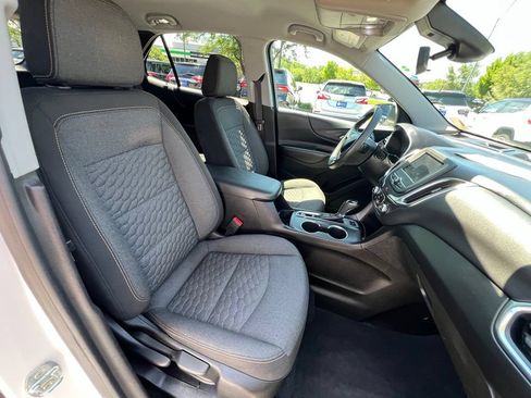 Used 2021 Chevrolet Equinox LT AWD/4WD image 28