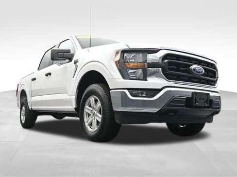 Used 2023 Ford F150 XLT image 38