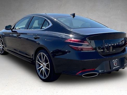 Used 2025 Genesis G70 2.5T RWD image 3