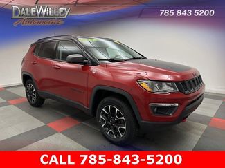 Used 2020 Jeep Compass Trailhawk image 1