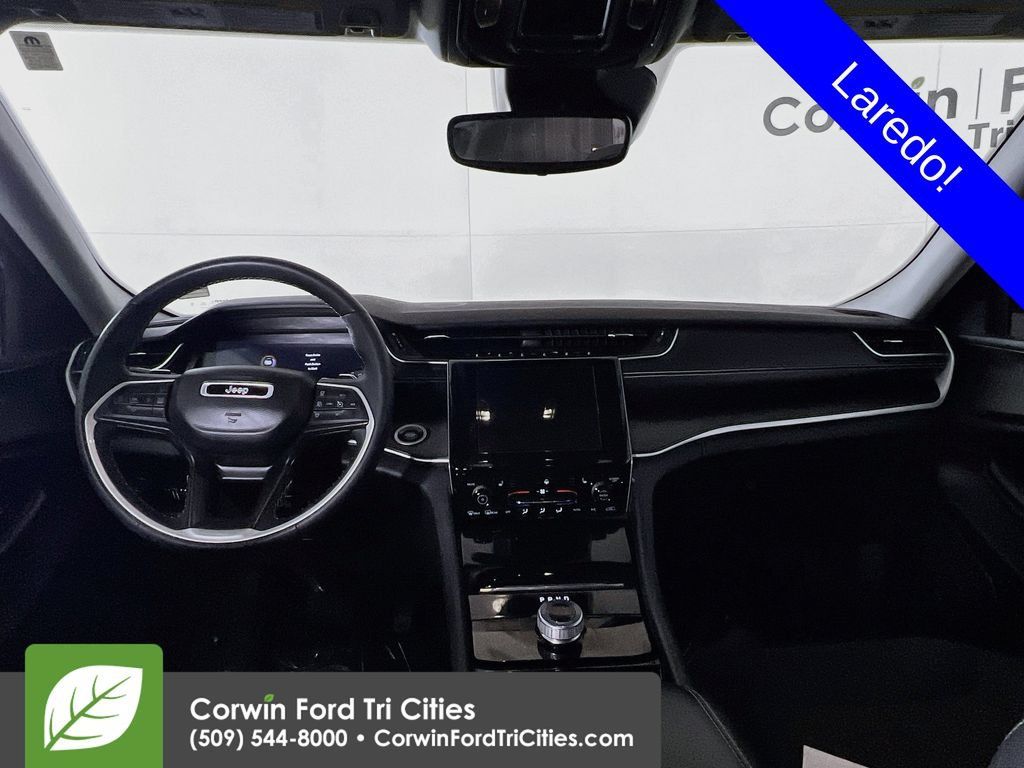 Used 2023 Jeep Grand Cherokee L Laredo w/ Luxury Tech Group I AWD/4WD image 7