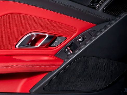 Used 2022 Audi R8 V10 performance image 28