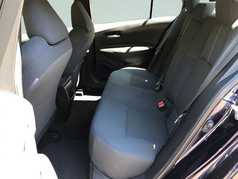 Used 2020 Toyota Corolla SE w/ Carpet Mat Package (TMS) FWD image 9