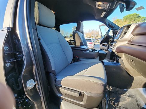 Certified 2024 RAM 2500 Big Horn image 24