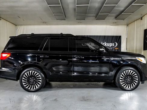 Used 2020 Lincoln Navigator Black Label w/ Cargo Convenience Package image 5